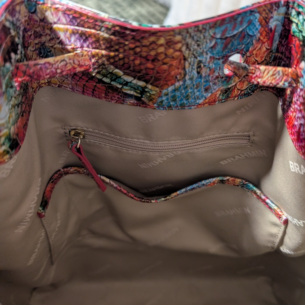 Brahmin Marlowe Reservoir Melbourne Bucket Shoulder Bag - Picture 12 of 13